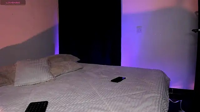 adara evanss online show from February 2026 12:41:01 AM