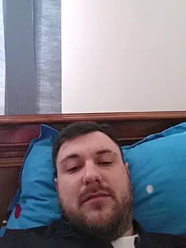 hugedickedd online show from February 2026 08:22:01 AM