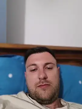 hugedickedd online show from May 2026 08:51:02 PM