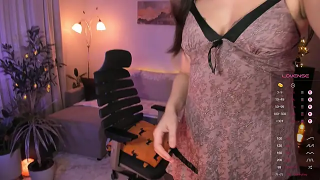 Viki Bellson online show from December 2025 07:15:02 PM