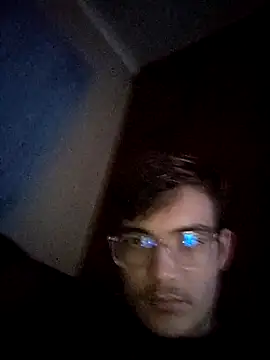 johhnysins6987 online show from January 2026 09:54:01 PM