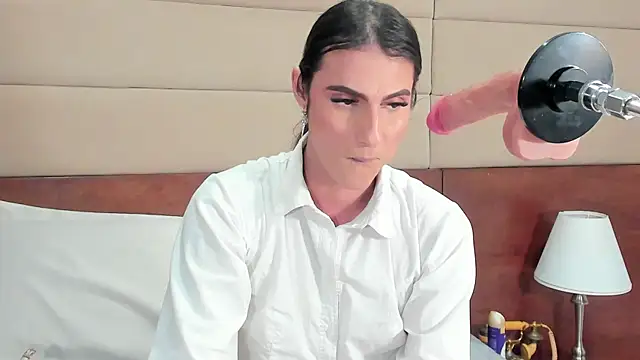 Snapshot of shantall_skinny chatting on October 2025 04:02:02 AM shantall skinny online show from October 2025 04:02:02 AM