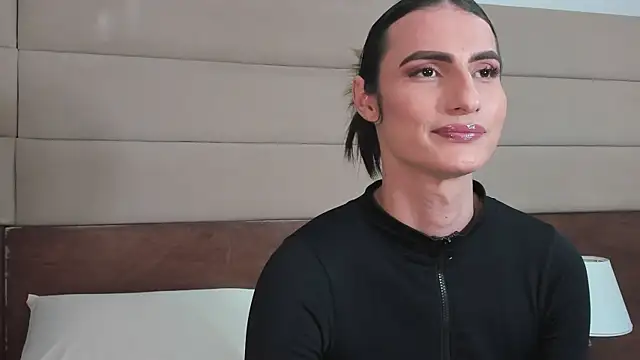 shantall skinny online show from October 2025 07:36:01 PM