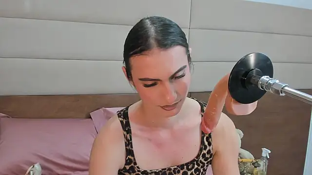 Snapshot of shantall_skinny chatting on September 2025 03:27:02 AM shantall skinny online show from September 2025 03:27:02 AM
