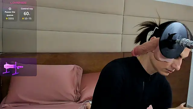 shantall skinny online show from November 2025 03:18:02 AM