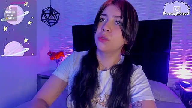 Snapshot of Melody_Black_ chatting on May 2026 08:39:01 PM Melody Black online show from May 2026 08:39:01 PM