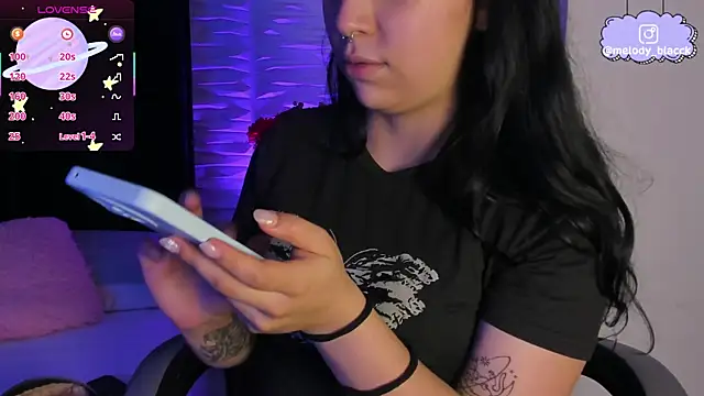 Melody Black  online show from November 2025 08:13:02 PM