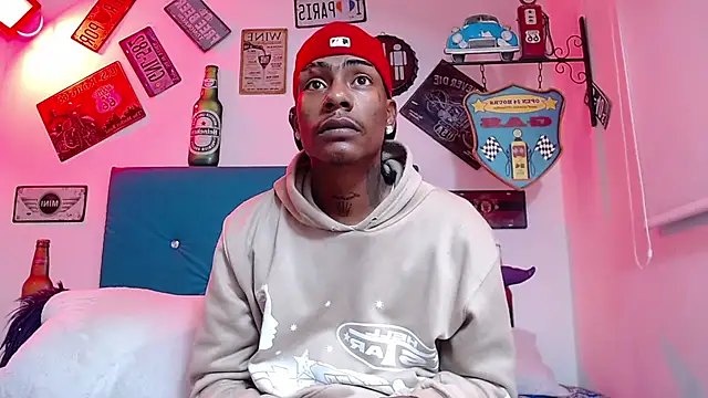 lili roussi online show from November 2025 12:42:02 AM