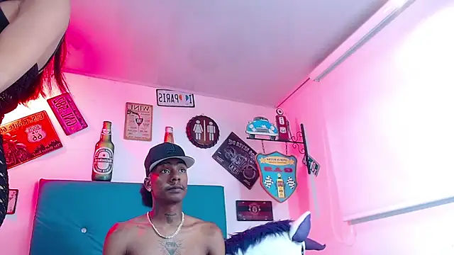 lili roussi online show from December 2025 09:40:01 PM