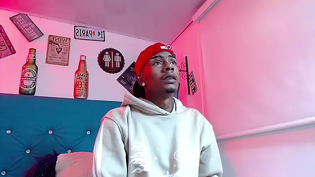 lili roussi online show from November 2025 12:59:02 AM