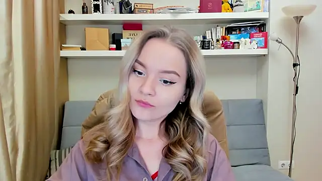Snapshot of Kara_Smith_ chatting on January 2025 11:19:02 PM Kara Smith online show from January 2025 11:19:02 PM