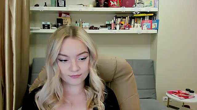 Kara Smith  online show from January 2026 10:05:02 PM