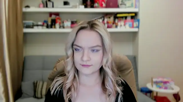 Kara Smith  online show from June 2026 11:09:01 PM