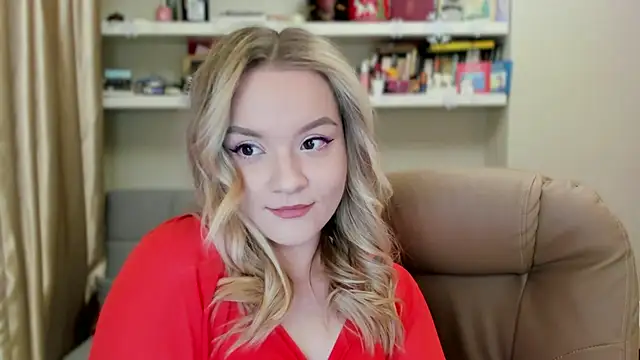 Kara Smith  online show from February 2026 10:44:01 PM