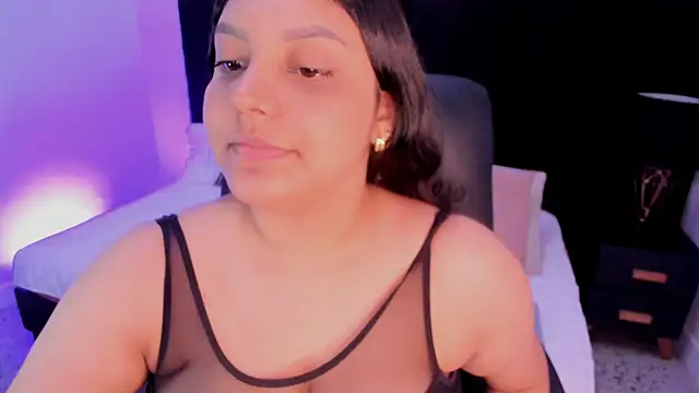 Snapshot of dullce77 chatting on June 2026 07:35:01 PM dullce77 online show from June 2026 07:35:01 PM