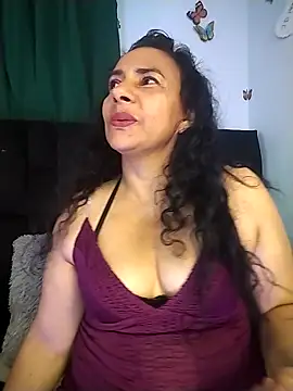 AlexaNovoa  online show from April 2026 01:23:01 AM