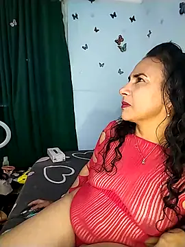 Snapshot of AlexaNovoa_ chatting on December 2025 12:48:01 AM AlexaNovoa online show from December 2025 12:48:01 AM