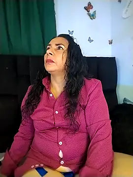 AlexaNovoa  online show from May 2026 01:31:02 AM