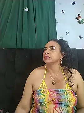 Snapshot of AlexaNovoa_ chatting on June 2026 01:22:02 AM AlexaNovoa online show from June 2026 01:22:02 AM