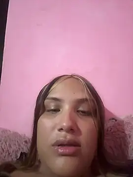iamsara 21 online show from May 2026 06:17:01 AM