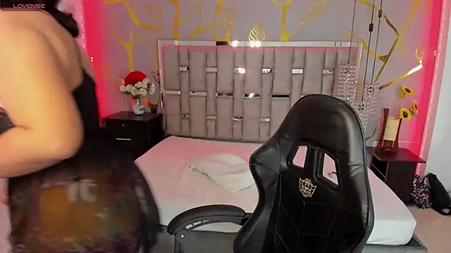 DivineMegan online show from March 2025 03:52:01 AM