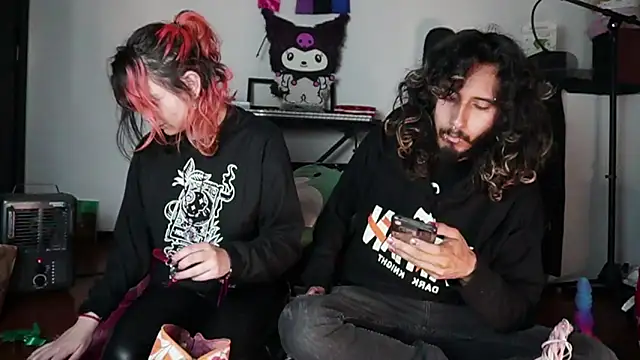 Devil And Princess online show from October 2025 02:57:01 AM