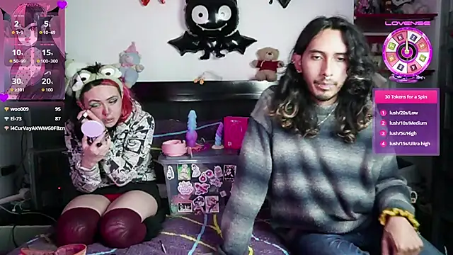 Snapshot of Devil_And_Princess chatting on February 2026 02:32:02 AM Devil And Princess online show from February 2026 02:32:02 AM