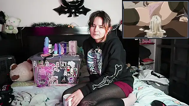 Snapshot of Devil_And_Princess chatting on January 2026 03:24:02 AM Devil And Princess online show from January 2026 03:24:02 AM