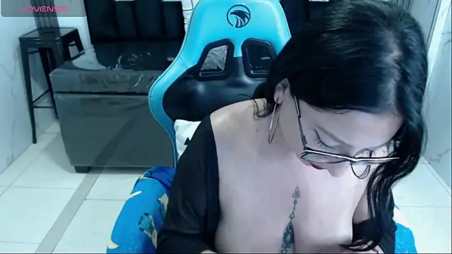 valeria a1 online show from April 2026 07:56:01 AM