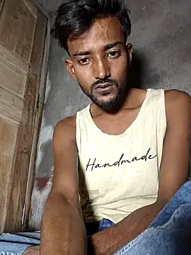 India HOT23 online show from November 2025 06:00:02 PM