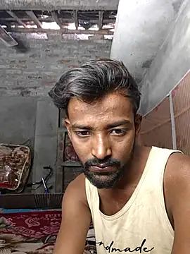 India HOT23 online show from November 2025 04:35:02 AM