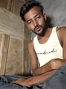 India HOT23 online show from November 2025 06:45:02 PM