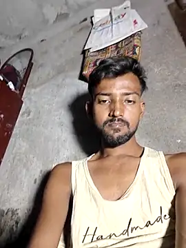 India HOT23 online show from October 2025 07:03:02 PM