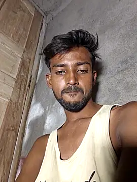 India HOT23 online show from November 2025 06:35:02 PM