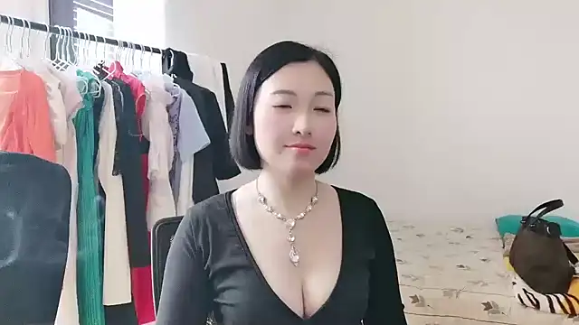 Snapshot of Rachel-6600 chatting on October 2025 02:43:02 AM Rachel-6600 online show from October 2025 02:43:02 AM