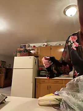 SusieandLacey online show from October 2025 12:31:01 AM