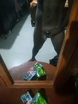 Snapshot of Suvo77Midnight chatting on September 2025 05:11:01 PM Suvo77Midnight online show from September 2025 05:11:01 PM