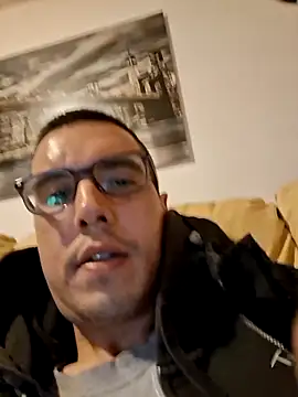 marco199077 online show from February 2026 09:48:02 PM