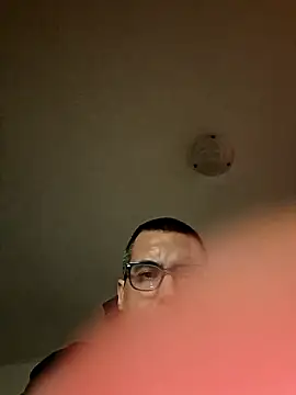 marco199077 online show from February 2026 09:25:01 PM