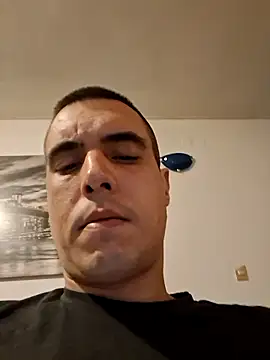 marco199077 online show from February 2026 07:44:01 PM