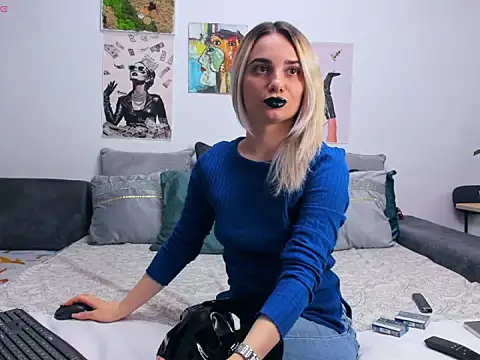 Snapshot of FindomGoddess1 chatting on September 2025 07:06:02 PM FindomGoddess1 online show from September 2025 07:06:02 PM