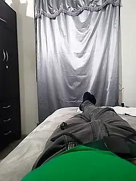 Snapshot of Andy-rtg chatting on March 2025 12:47:01 AM Andy-rtg online show from March 2025 12:47:01 AM