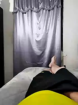 Snapshot of Andy-rtg chatting on March 2025 12:59:01 AM Andy-rtg online show from March 2025 12:59:01 AM