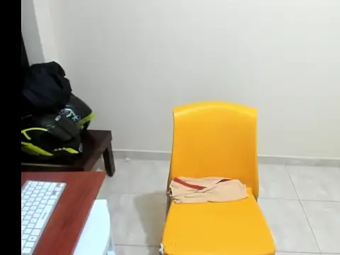 Olgahunder online show from March 2025 05:16:01 AM