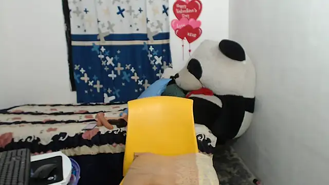 Snapshot of Olgahunder chatting on May 2026 07:16:01 PM Olgahunder online show from May 2026 07:16:01 PM