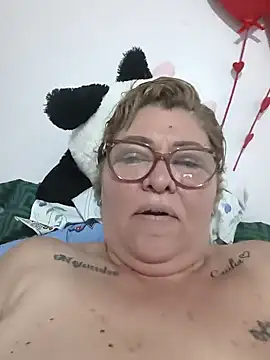 Olgahunder online show from April 2026 06:14:02 PM