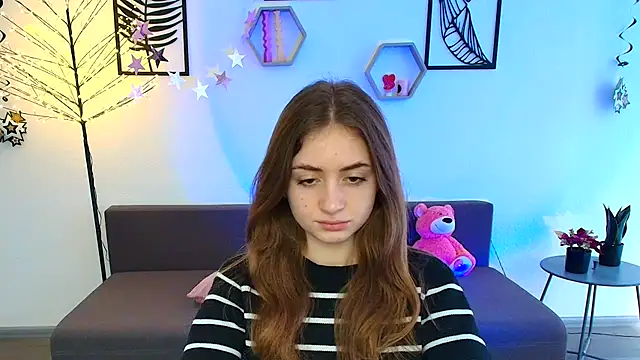 Snapshot of LilyHaart chatting on March 2025 02:07:01 PM LilyHaart online show from March 2025 02:07:01 PM