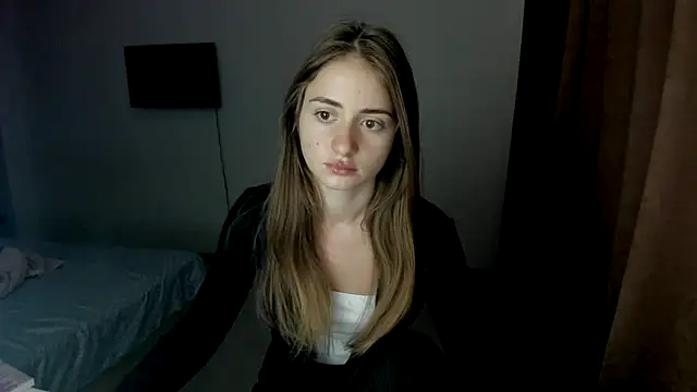 Snapshot of LilyHaart chatting on September 2025 05:46:01 AM LilyHaart online show from September 2025 05:46:01 AM