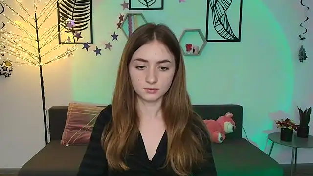 Snapshot of LilyHaart chatting on March 2025 06:34:02 PM LilyHaart online show from March 2025 06:34:02 PM