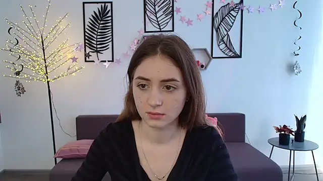 Snapshot of LilyHaart chatting on March 2025 09:34:01 AM LilyHaart online show from March 2025 09:34:01 AM